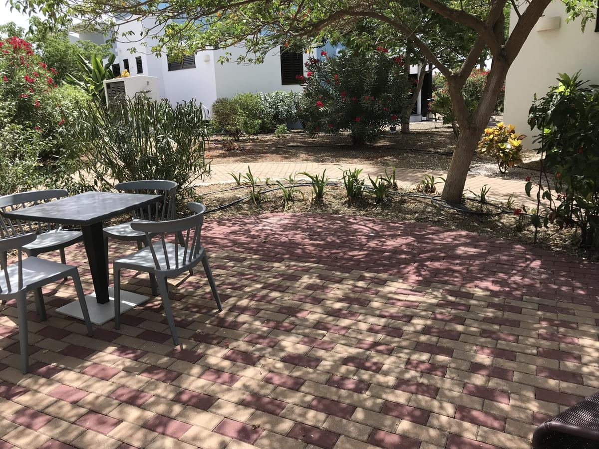 Blue Bay Resort Garden Dorp Dorp Sint Michiel Екстериор снимка